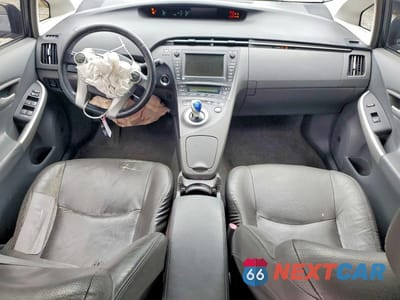 Zdjęcie 8 z 12 samochodu: 2010 TOYOTA PRIUS IV VIN:JTDKN3DU2A0209427 - miniatura