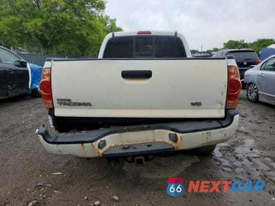 Zdjęcie 6 z 12 samochodu: 2005 TOYOTA TACOMA DOUBLE CAB LONG BED VIN:5TEMU52N15Z117184 - miniatura