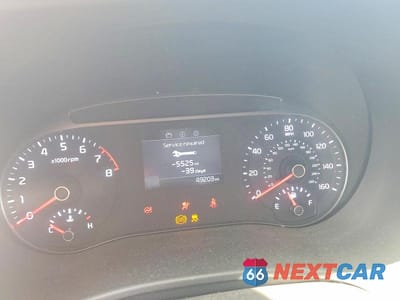 Zdjęcie 9 z 12 samochodu: 2022 KIA SOUL LX VIN:KNDJ23AU2N7837008 - miniatura