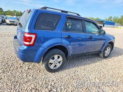 Trzecie zdjęcie samochodu z tyłu: 2009 FORD ESCAPE XLT VIN:1FMCU03769KB87428 - miniatura