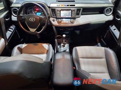 Zdjęcie 8 z 13 samochodu: 2015 TOYOTA RAV4 LIMITED VIN:JTMDFREV3FD164272 - miniatura