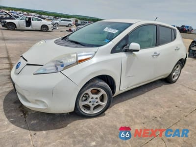 2014 NISSAN LEAF SV 1N4AZ0CP1EC331684 - główne zdjęcie licytacji z USA - miniatura