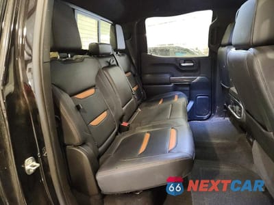 Zdjęcie 10 z 12 samochodu: 2021 GMC SIERRA K1500 AT4 VIN:1GTU9EETXMZ175235 - miniatura
