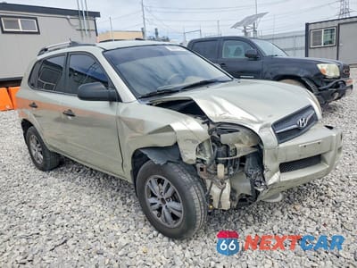 Czwarte zdjęcie samochodu z boku: 2009 HYUNDAI TUCSON GLS VIN:KM8JM12B49U971629 - miniatura