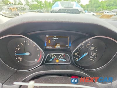 Zdjęcie 9 z 12 samochodu: 2015 FORD FOCUS TITANIUM VIN:1FADP3N21FL247274 - miniatura