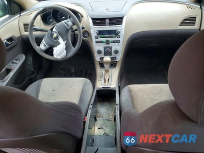 Zdjęcie 8 z 12 samochodu: 2011 CHEVROLET MALIBU LS VIN:1G1ZB5E12BF121833 - miniatura