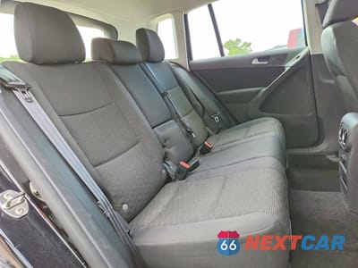 Zdjęcie 11 z 14 samochodu: 2013 VOLKSWAGEN TIGUAN S VIN:WVGAV3AX6DW592005 - miniatura