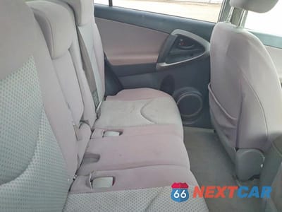 Zdjęcie 10 z 12 samochodu: 2006 TOYOTA RAV4 BASE VIN:JTMBK33V266007419 - miniatura