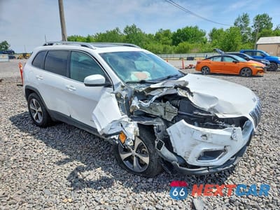 Czwarte zdjęcie samochodu z boku: 2021 JEEP CHEROKEE LIMITED VIN:1C4PJMDXXMD101300 - miniatura