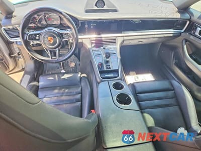 Zdjęcie 8 z 12 samochodu: 2018 PORSCHE PANAMERA 4 VIN:WP0AA2A73JL103504 - miniatura