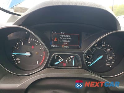 Zdjęcie 9 z 13 samochodu: 2017 FORD ESCAPE SE VIN:1FMCU9GD9HUE03814 - miniatura