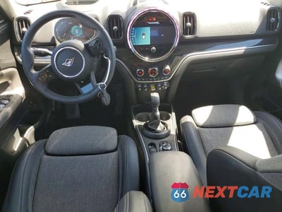 Zdjęcie 8 z 13 samochodu: 2023 MINI COOPER S E COUNTRYMAN ALL4 VIN:WMZ23BS03P3R44683 - miniatura