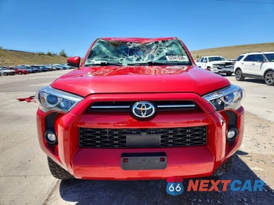 Piąte zdjęcie samochodu w środku: 2022 TOYOTA 4RUNNER SR5 PREMIUM VIN:JTENU5JR9N5995369 - miniatura
