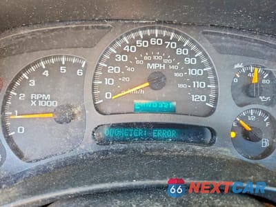 Zdjęcie 9 z 12 samochodu: 2004 CHEVROLET SILVERADO K2500 HEAVY DUTY VIN:1GCHK29U94E355434 - miniatura