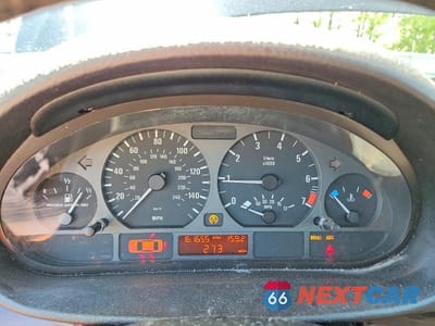 Zdjęcie 9 z 12 samochodu: 2004 BMW 325 XI VIN:WBAEU334X4PF60924 - miniatura