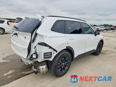 Trzecie zdjęcie samochodu z tyłu: 2026 HONDA CR-V SPORT-L VIN:7FARS5H88TE015669 - miniatura