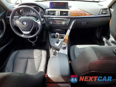 Zdjęcie 8 z 12 samochodu: 2015 BMW 328 XI SULEV VIN:WBA3B5G5XFNS14783 - miniatura