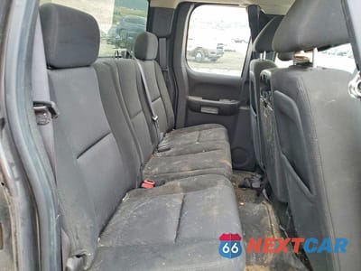 Zdjęcie 10 z 12 samochodu: 2010 GMC SIERRA K1500 SLE VIN:1GTSKVE33AZ129866 - miniatura
