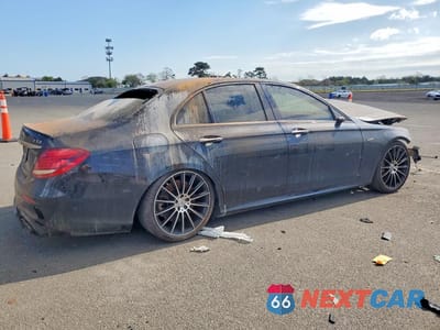 Trzecie zdjęcie samochodu z tyłu: 2019 MERCEDES-BENZ E AMG 53 4MATIC VIN:WDDZF6BB8KA643447 - miniatura