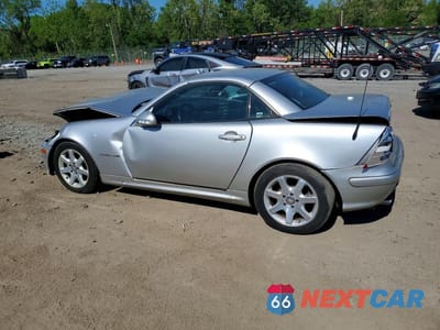 Drugie zdjęcie samochodu z przodu: 2002 MERCEDES-BENZ SLK 230 KOMPRESSOR VIN:WDBKK49F52F245649 - miniatura