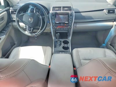 Zdjęcie 8 z 12 samochodu: 2016 TOYOTA CAMRY HYBRID XLE VIN:4T1BD1FK9GU198278 - miniatura