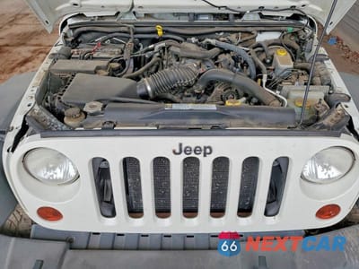 Zdjęcie 11 z 12 samochodu: 2010 JEEP WRANGLER RUBICON VIN:1J4HA6D10AL213966 - miniatura