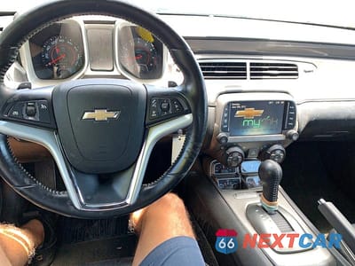 Zdjęcie 9 z 10 samochodu: 2013 CHEVROLET CAMARO LT VIN:2G1FC3D38D9154743 - miniatura