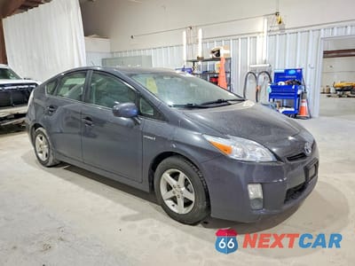 Czwarte zdjęcie samochodu z boku: 2010 TOYOTA PRIUS II VIN:JTDKN3DU2A0065247 - miniatura