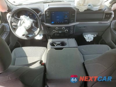 Zdjęcie 8 z 12 samochodu: 2025 FORD F150 XLT VIN:1FTFW3L86SKE52019 - miniatura