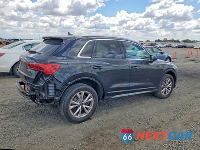 Trzecie zdjęcie samochodu z tyłu: 2022 AUDI Q3 PREMIUM S LINE 45 VIN:WA1DECF38N1148818 - miniatura