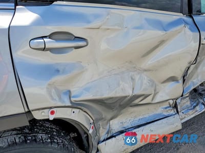 Zdjęcie 11 z 13 samochodu: 2017 TOYOTA HIGHLANDER XLE VIN:5TDJZRFH2HS511830 - miniatura