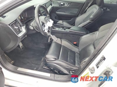 Zdjęcie 7 z 12 samochodu: 2019 VOLVO S60 T6 R-DESIGN VIN:7JRA22TM6KG014005 - miniatura
