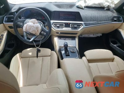 Zdjęcie 8 z 12 samochodu: 2021 BMW 330I VIN:3MW5R1J00M8B53356 - miniatura