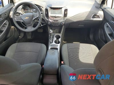 Zdjęcie 8 z 13 samochodu: 2017 CHEVROLET CRUZE LT VIN:3G1BE6SMXHS528235 - miniatura