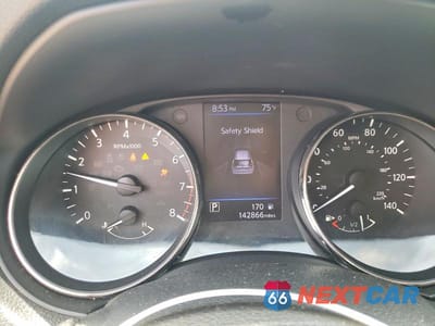 Zdjęcie 9 z 13 samochodu: 2018 NISSAN ROGUE SV VIN:KNMAT2MV4JP506727 - miniatura