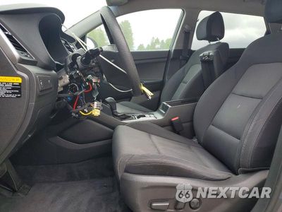 Zdjęcie 7 z 14 samochodu: 2017 HYUNDAI TUCSON SE VIN:KM8J33A40HU530001 - miniatura