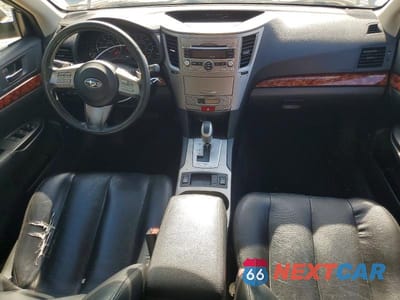 Zdjęcie 8 z 12 samochodu: 2011 SUBARU OUTBACK 2.5I LIMITED VIN:4S4BRBKC5B3349329 - miniatura