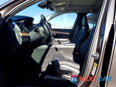 Zdjęcie 7 z 14 samochodu: 2024 VOLVO XC90 PLUS VIN:YV4L12PE7R1235703 - miniatura
