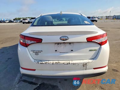 Zdjęcie 6 z 12 samochodu: 2013 KIA OPTIMA HYBRID VIN:KNAGM4AD5D5039443 - miniatura