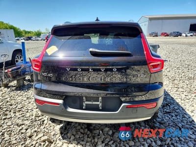 Zdjęcie 6 z 13 samochodu: 2019 VOLVO XC40 T5 MOMENTUM VIN:YV4162XZ1K2014271 - miniatura