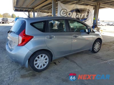 Trzecie zdjęcie samochodu z tyłu: 2015 NISSAN VERSA NOTE SV VIN:3N1CE2CP3FL412799 - miniatura
