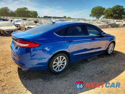 Trzecie zdjęcie samochodu z tyłu: 2017 FORD FUSION SE VIN:3FA6P0H77HR359208 - miniatura