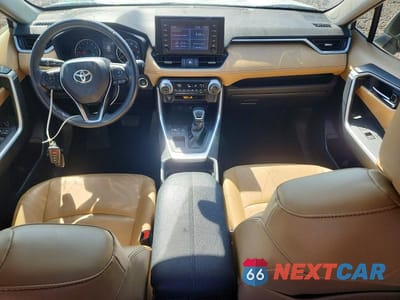Zdjęcie 8 z 12 samochodu: 2019 TOYOTA RAV4 XLE PREMIUM VIN:JTMC1RFV1KD019945 - miniatura