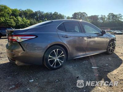 Trzecie zdjęcie samochodu z tyłu: 2020 TOYOTA CAMRY SE VIN:4T1G11AK4LU969634 - miniatura