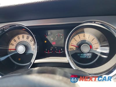 Zdjęcie 9 z 12 samochodu: 2011 FORD MUSTANG VIN:1ZVBP8AM8B5167987 - miniatura