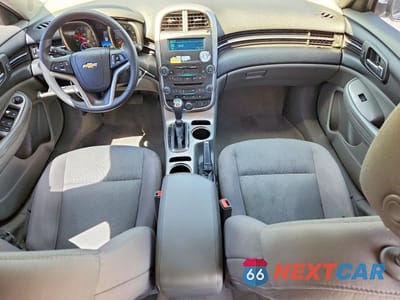 Zdjęcie 8 z 13 samochodu: 2015 CHEVROLET MALIBU LS VIN:1G11B5SL3FF155630 - miniatura