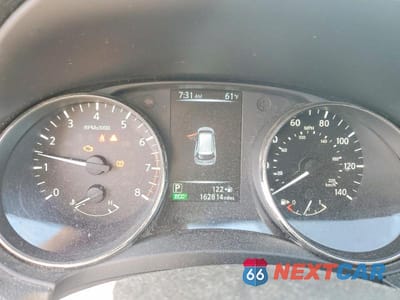 Zdjęcie 9 z 13 samochodu: 2017 NISSAN ROGUE SV VIN:KNMAT2MV7HP502598 - miniatura