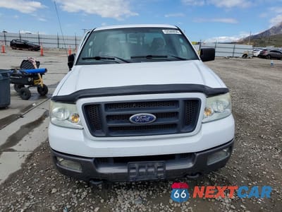 Piąte zdjęcie samochodu w środku: 2005 FORD F150 VIN:1FTPX14535NB21315 - miniatura