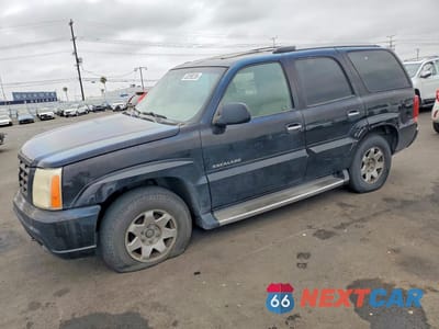 2002 CADILLAC ESCALADE LUXURY 1GYEK63NX2R101971 - główne zdjęcie licytacji z USA - miniatura