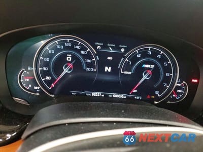 Zdjęcie 9 z 12 samochodu: 2019 BMW M5 BASE VIN:WBSJF0C57KB285807 - miniatura